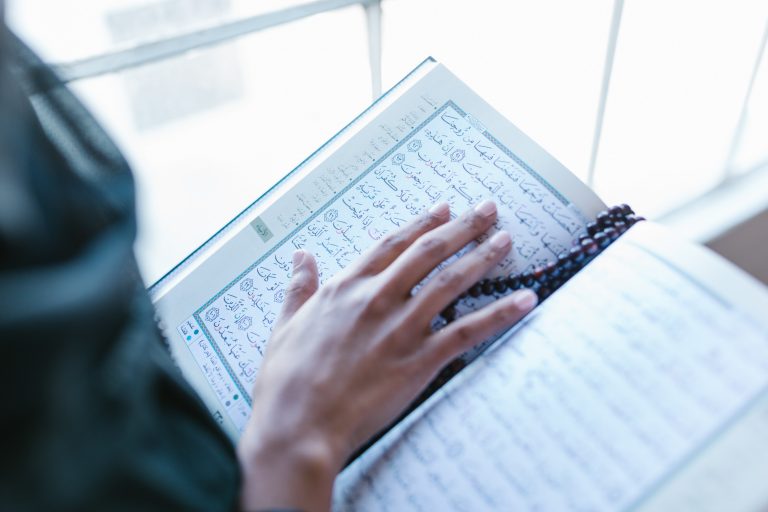 MENJADI AHLUL QUR’AN
