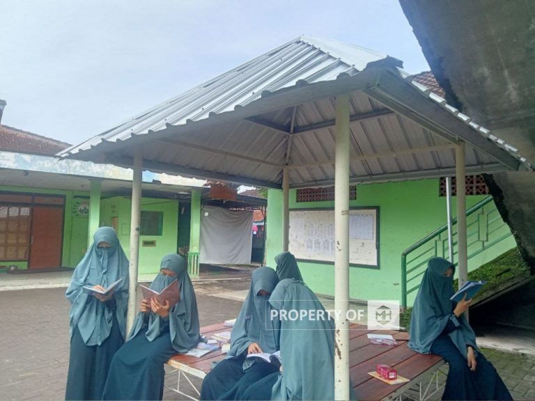 SEMANGAT & OPTIMIS DALAM MENUNTUT ILMU